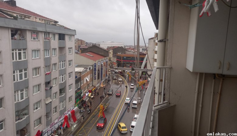 GEBZE MERKEZDE SATILIK DAİRE EMLAK AŞ'DEN