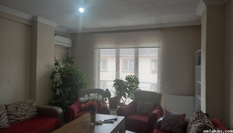 GEBZE MERKEZDE SATILIK DAİRE EMLAK AŞ'DEN